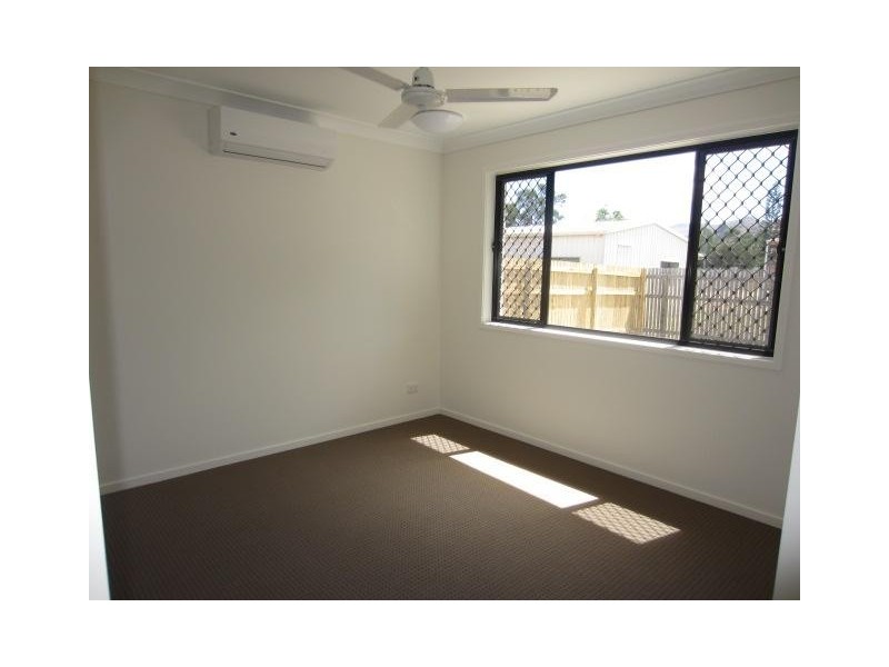 20 Hollanders Crescent, Kelso QLD 4815