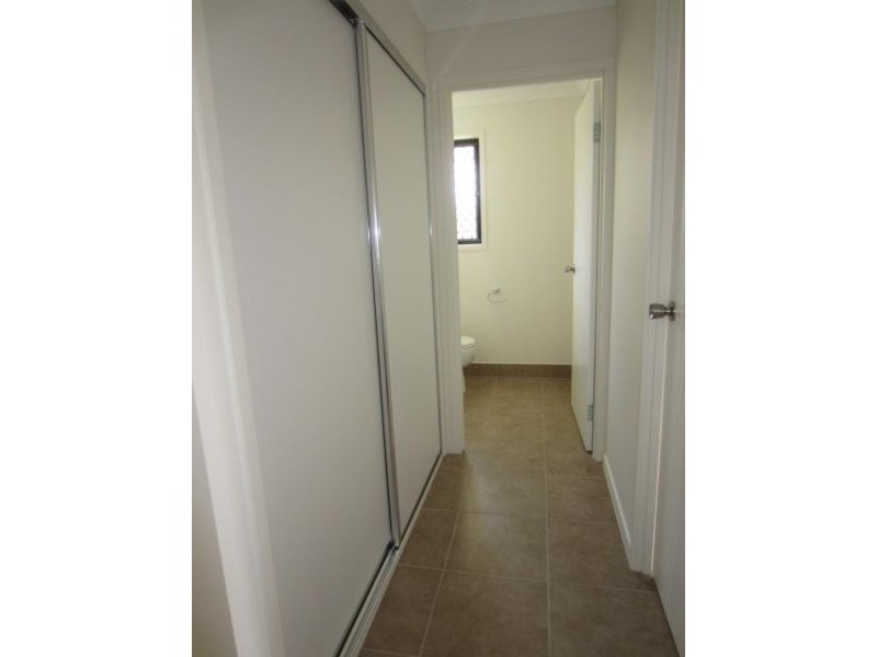 26 Hollanders Crescent, Kelso QLD 4815