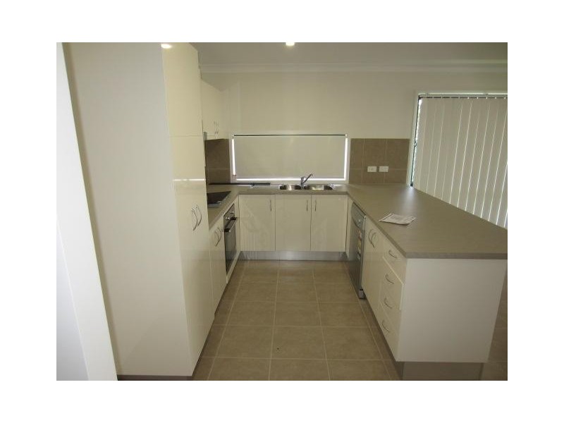 1593 Riverway Drive, Kelso QLD 4815