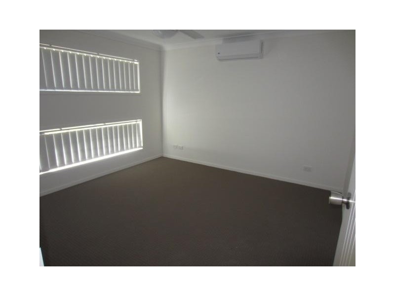 1593 Riverway Drive, Kelso QLD 4815