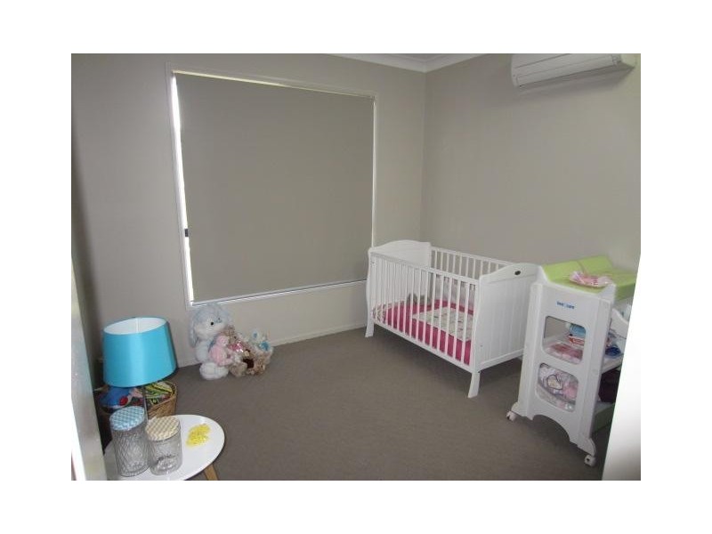 37 Bilbao Place, Bushland Beach QLD 4818