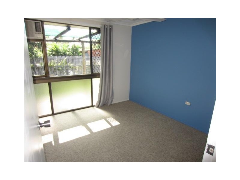 5 Davies Street, Mount Louisa QLD 4814