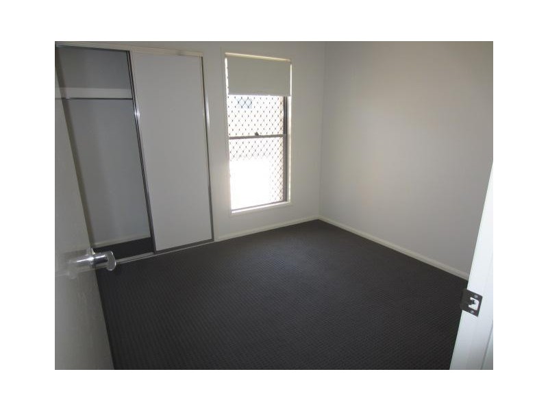 1/50 Boult Crescent, Burdell QLD 4818