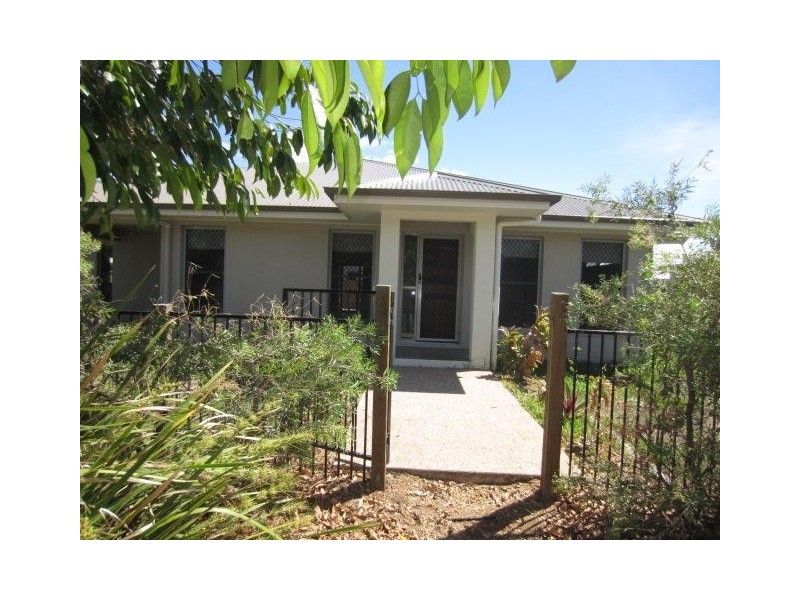 1/50 Boult Crescent, Burdell QLD 4818