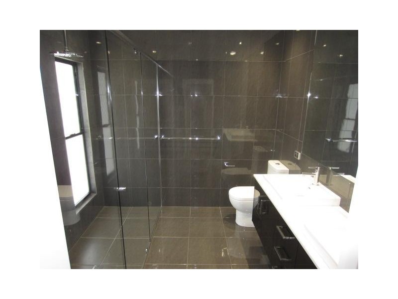 21 Eden Park Drive, Jensen QLD 4818