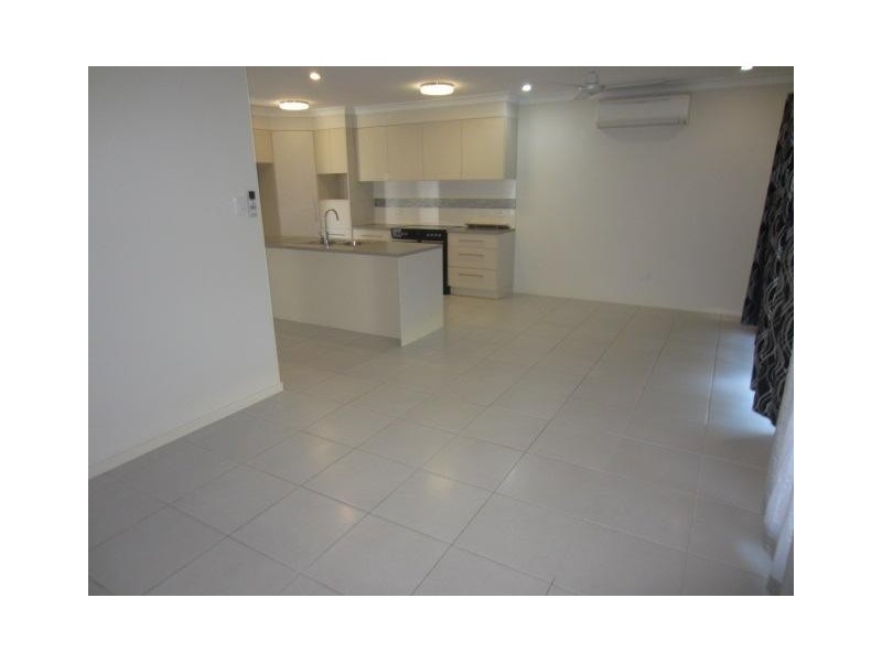 24  Baros Street, Burdell QLD 4818