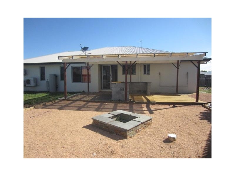 24  Baros Street, Burdell QLD 4818