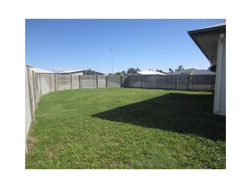 24  Baros Street, Burdell QLD 4818