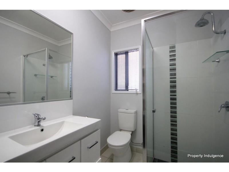 8 Ribaldo Circuit, Burdell QLD 4818