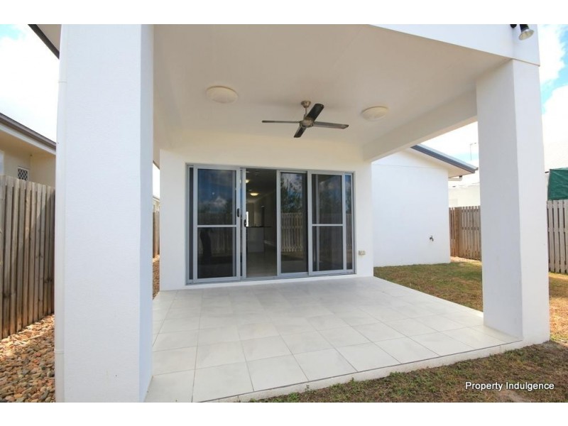 8 Ribaldo Circuit, Burdell QLD 4818