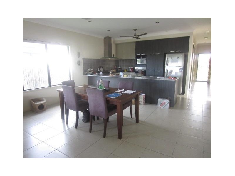 60 Biscayne Street, Burdell QLD 4818