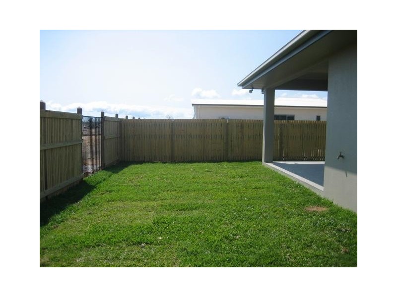 60 Biscayne Street, Burdell QLD 4818