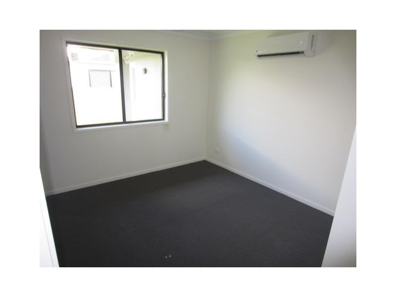 16 Thornbush Street, Mount Low QLD 4818