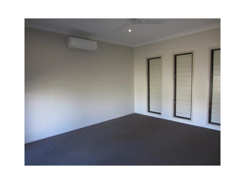 37  Daydream Circuit, Burdell QLD 4818