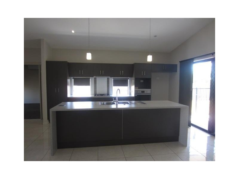 37  Daydream Circuit, Burdell QLD 4818