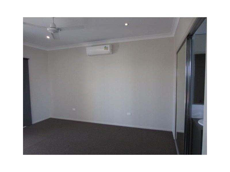 37  Daydream Circuit, Burdell QLD 4818