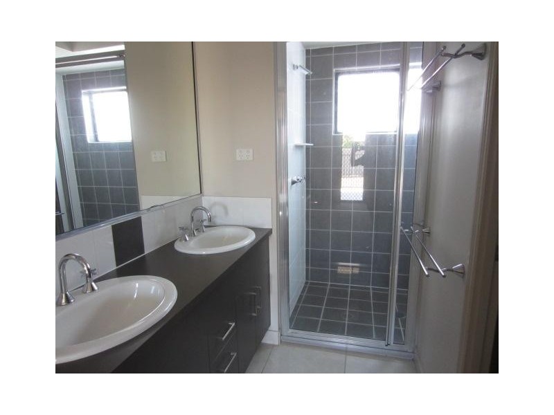 37  Daydream Circuit, Burdell QLD 4818