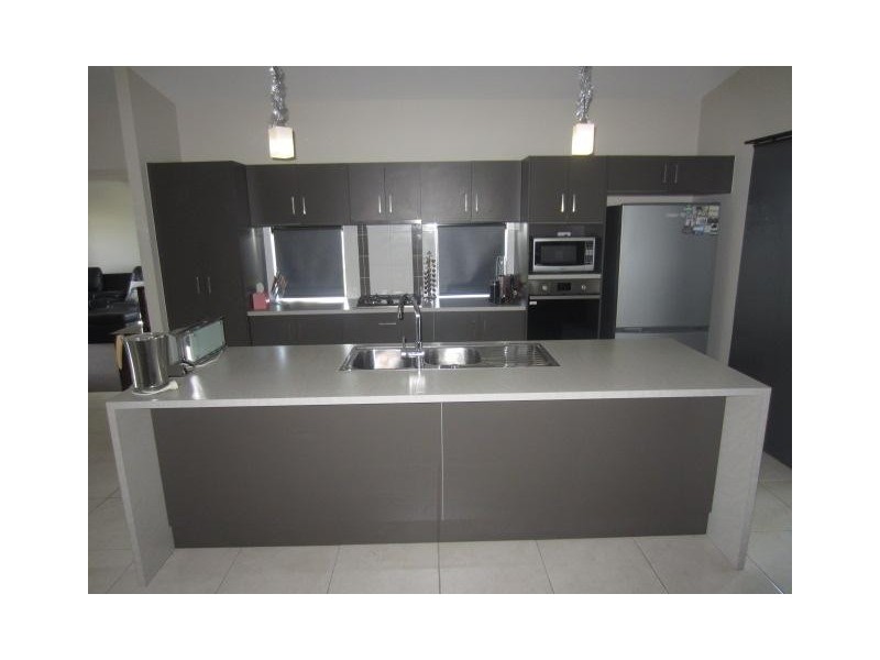 37  Daydream Circuit, Burdell QLD 4818