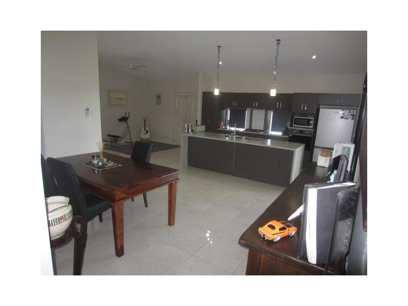 37  Daydream Circuit, Burdell QLD 4818