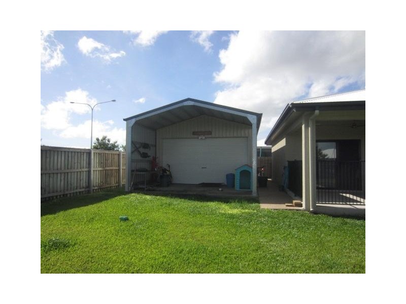 37  Daydream Circuit, Burdell QLD 4818