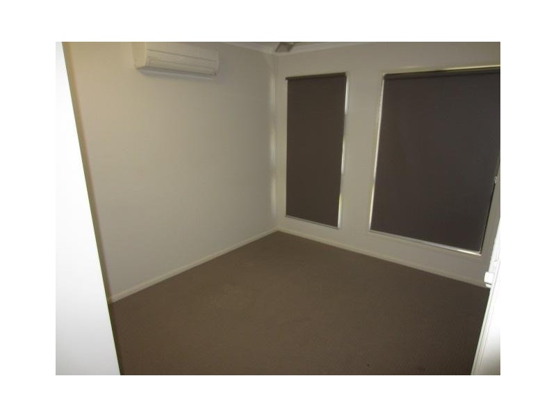 13 Daydream Circuit, Burdell QLD 4818