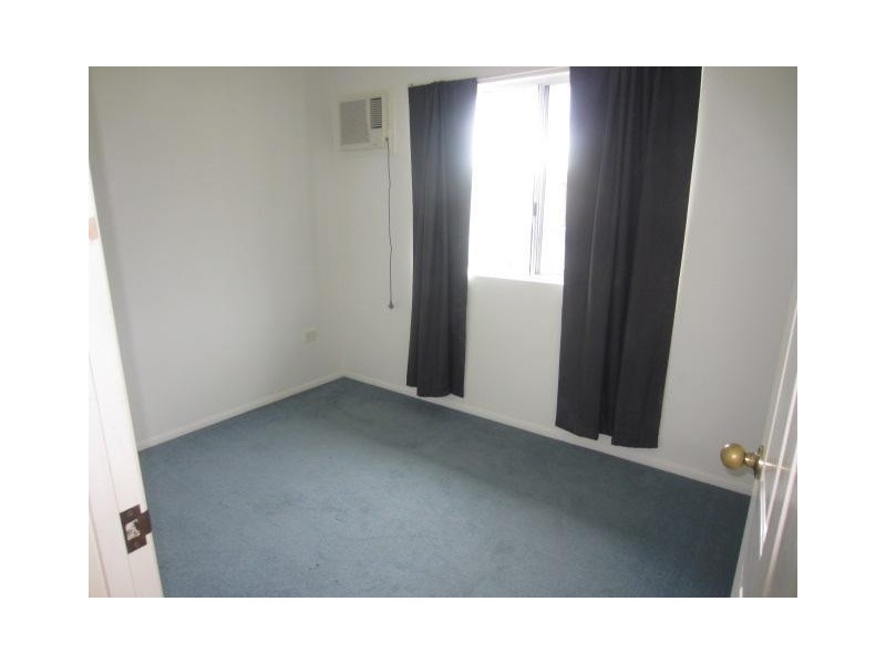 11 Kinnardy Street, Burdell QLD 4818