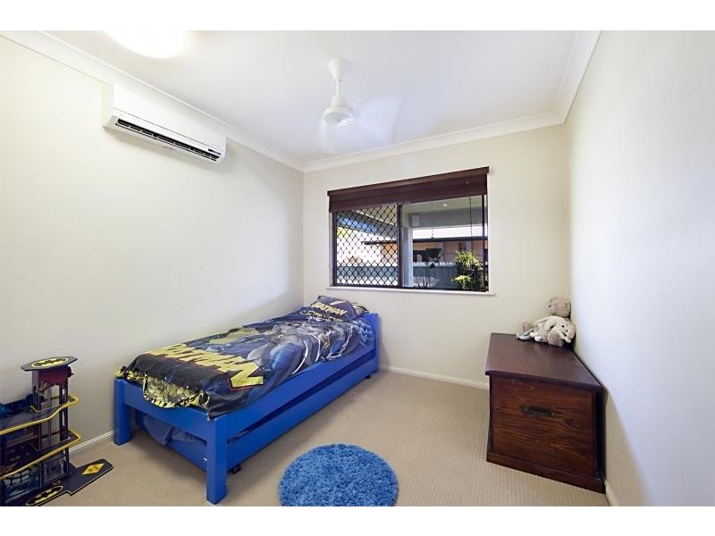 66 Minaret Way, Mount Louisa QLD 4814