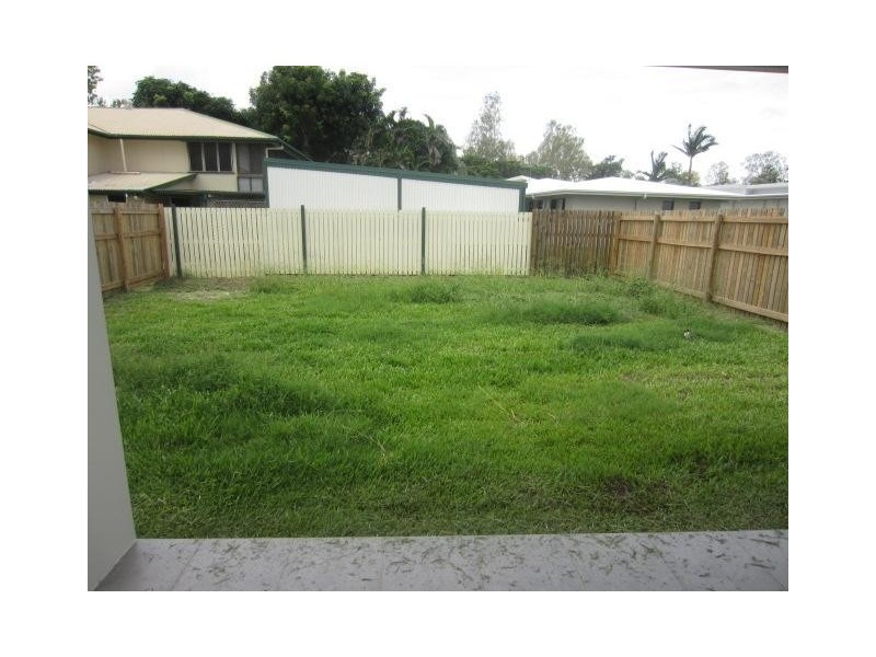 1/22 Hollanders Crescent, Kelso QLD 4815