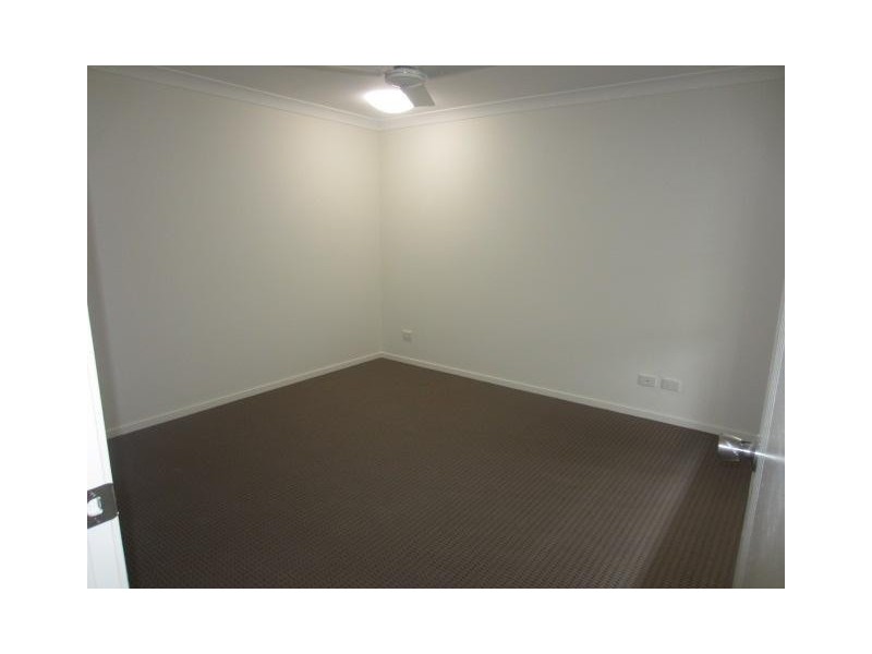 1/22 Hollanders Crescent, Kelso QLD 4815