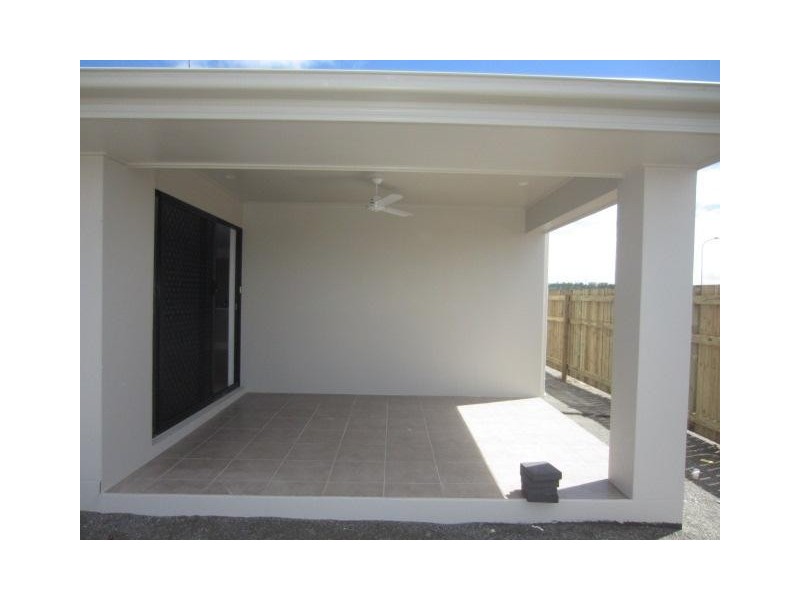 26 Speargrass Parade, Mount Low QLD 4818