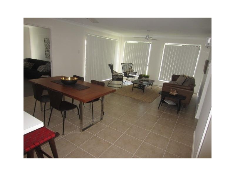 13 Speargrass Parade, Mount Low QLD 4818