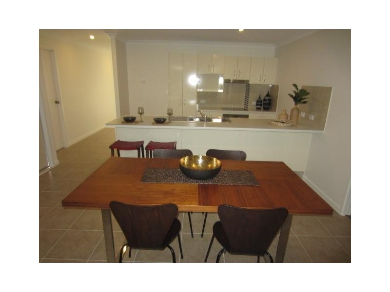 13 Speargrass Parade, Mount Low QLD 4818