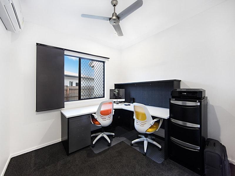 8 Pongamia Parade, Mount Low QLD 4818