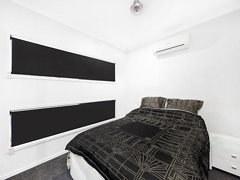 8 Pongamia Parade, Mount Low QLD 4818