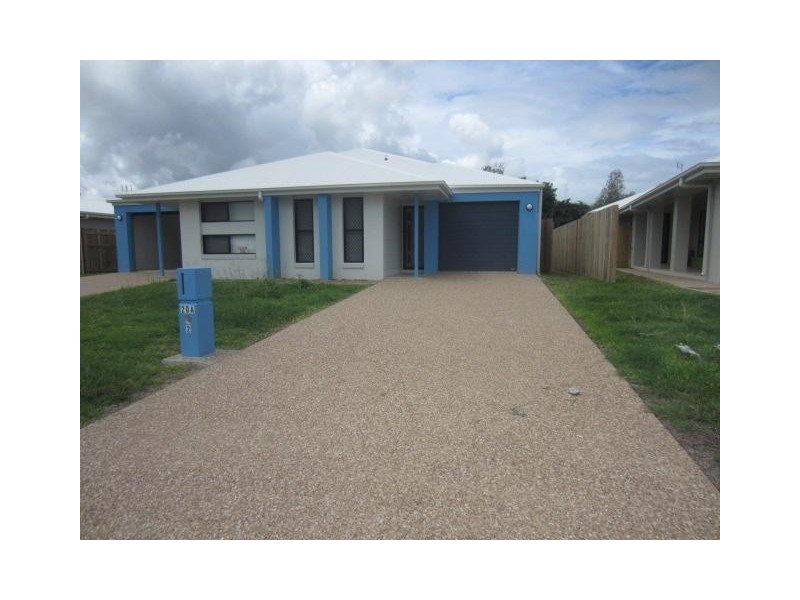 1/20A Hollanders Crescent, Kelso QLD 4815