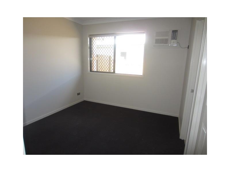 2/13 Mayflower Street, Burdell QLD 4818