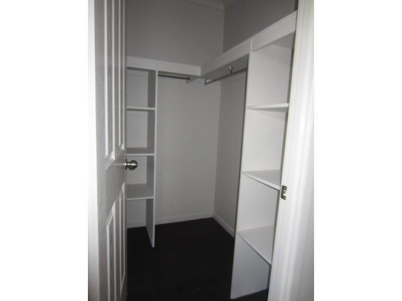 2/13 Mayflower Street, Burdell QLD 4818