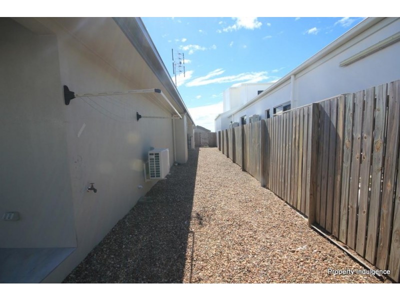 1/36  Savannah Chase, Burdell QLD 4818