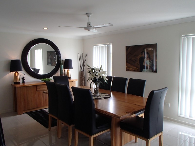 55  Beach Oak Drive, Mount Low QLD 4818