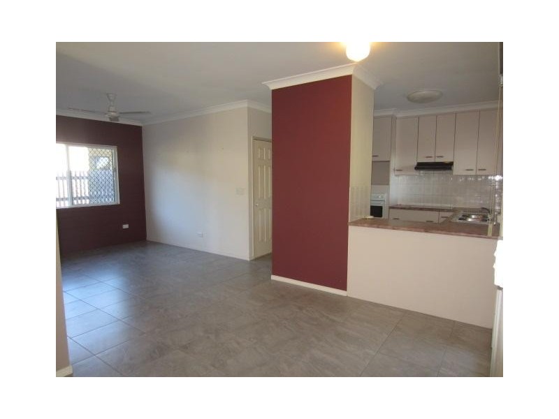 19 St Ives Street, Mount Louisa QLD 4814