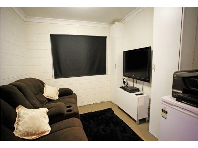 53 Griffey Street, Burdell QLD 4818