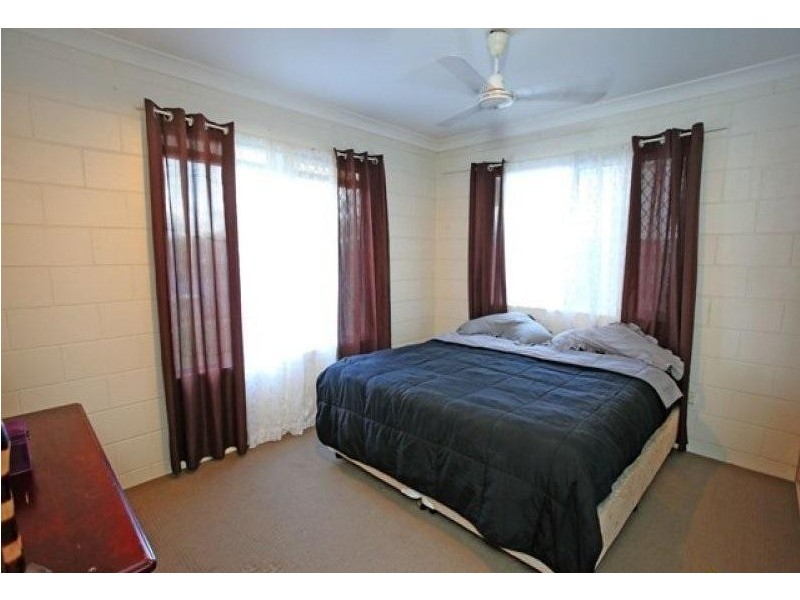 53 Griffey Street, Burdell QLD 4818