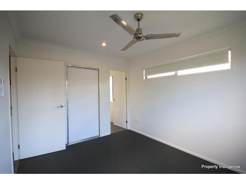 2/50 Boult Court, Burdell QLD 4818