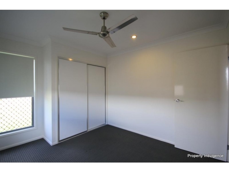 2/50 Boult Court, Burdell QLD 4818