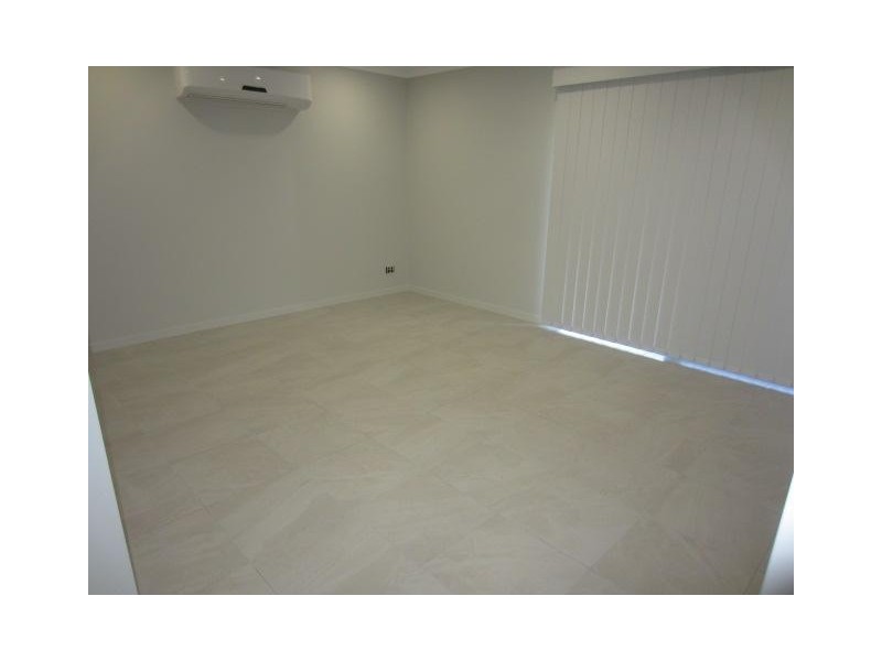 2/3 Friday Avenue, Burdell QLD 4818