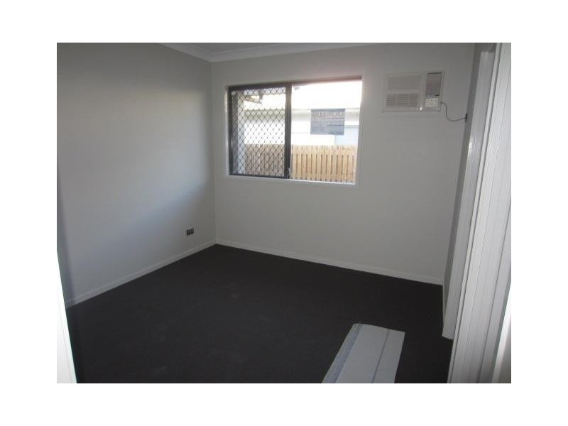 1/7 Friday Avenue, Burdell QLD 4818