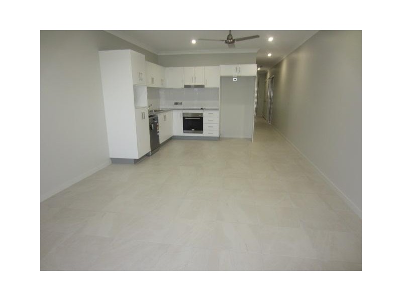 1/3 Friday Avenue, Burdell QLD 4818