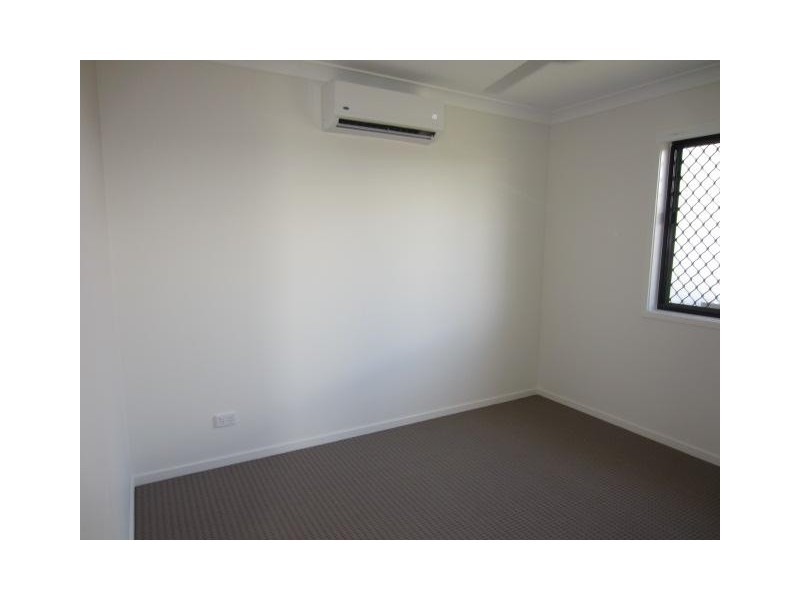 18 Speargrass Parade, Mount Low QLD 4818