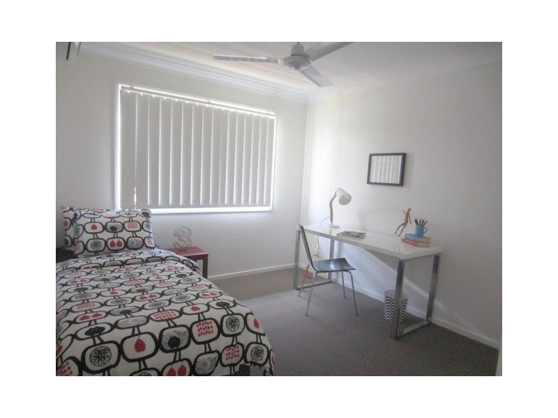 18 Speargrass Parade, Mount Low QLD 4818