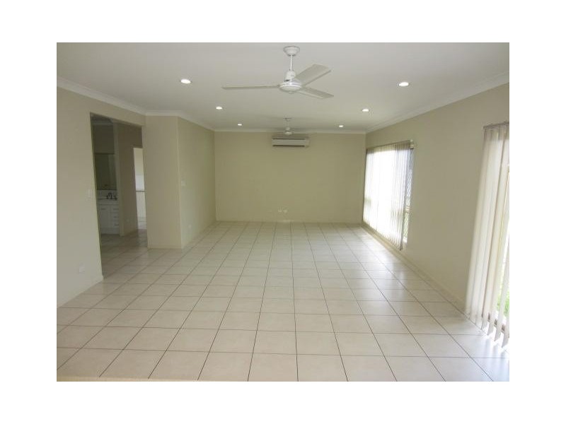 5 Yamacutta Court, Burdell QLD 4818